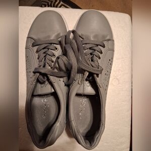 Andrea Conti Gray Sneakers, Laceup, Gray And White Shoes Sz 39, U.s. Size 8.5